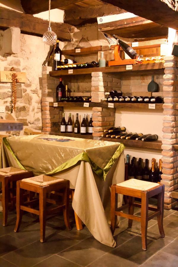 Borgo Casale Guest House Albareto  Bagian luar foto