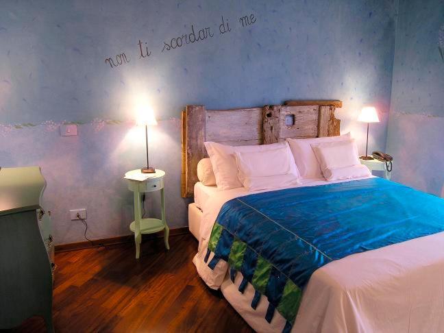 Borgo Casale Guest House Albareto  Bagian luar foto
